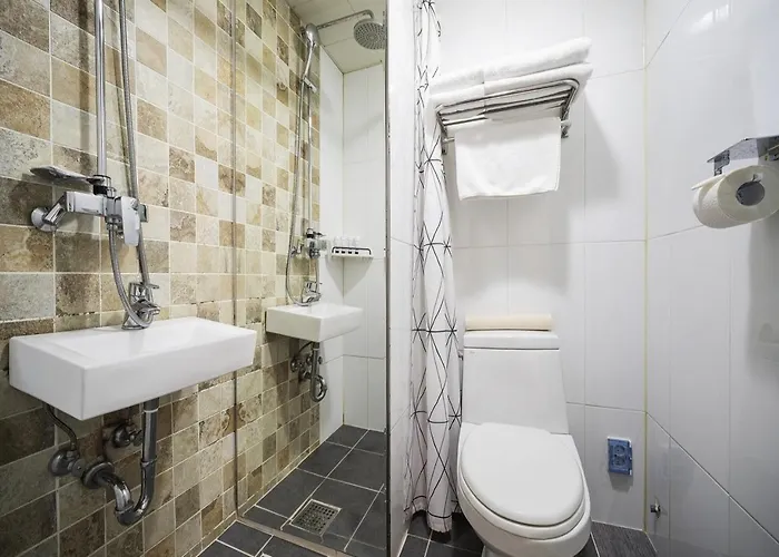 Myeongdong Chungmuro Youngin Hotel 2*